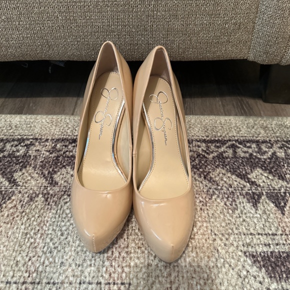 Jessica Simpson Pump - Picture 3 of 3